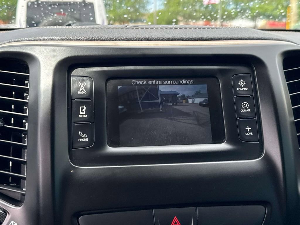 Used 2017 Jeep Cherokee Latitude image 27