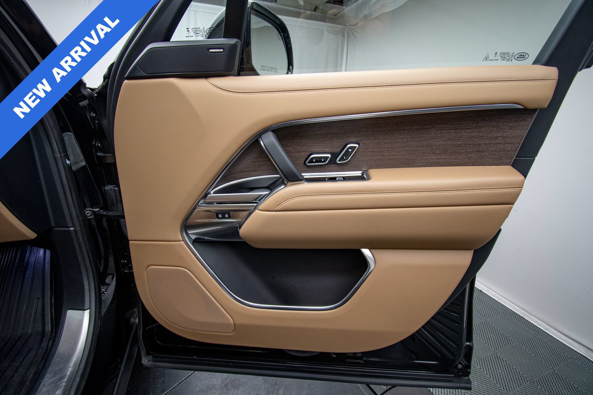 Used 2023 Land Rover Range Rover SE AWD/4WD image 31