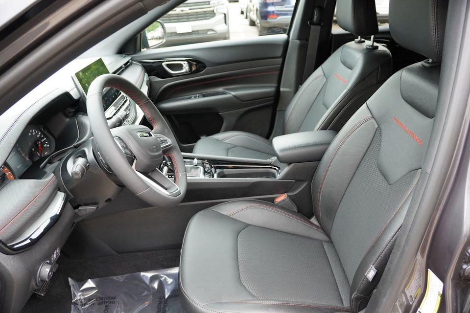 Certified 2024 Jeep Compass Trailhawk w/ Trailhawk Convenience Group image 17