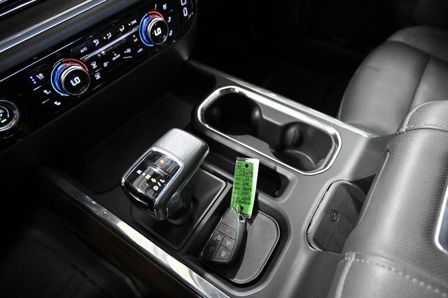 Used 2022 GMC Sierra 1500 SLT w/ SLT Convenience Package image 21