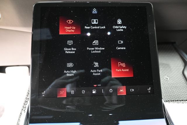 Used 2026 Cadillac Escalade V AWD/4WD image 34