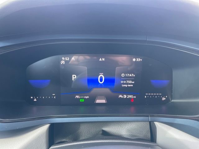 Used 2024 Volkswagen Taos SE image 14