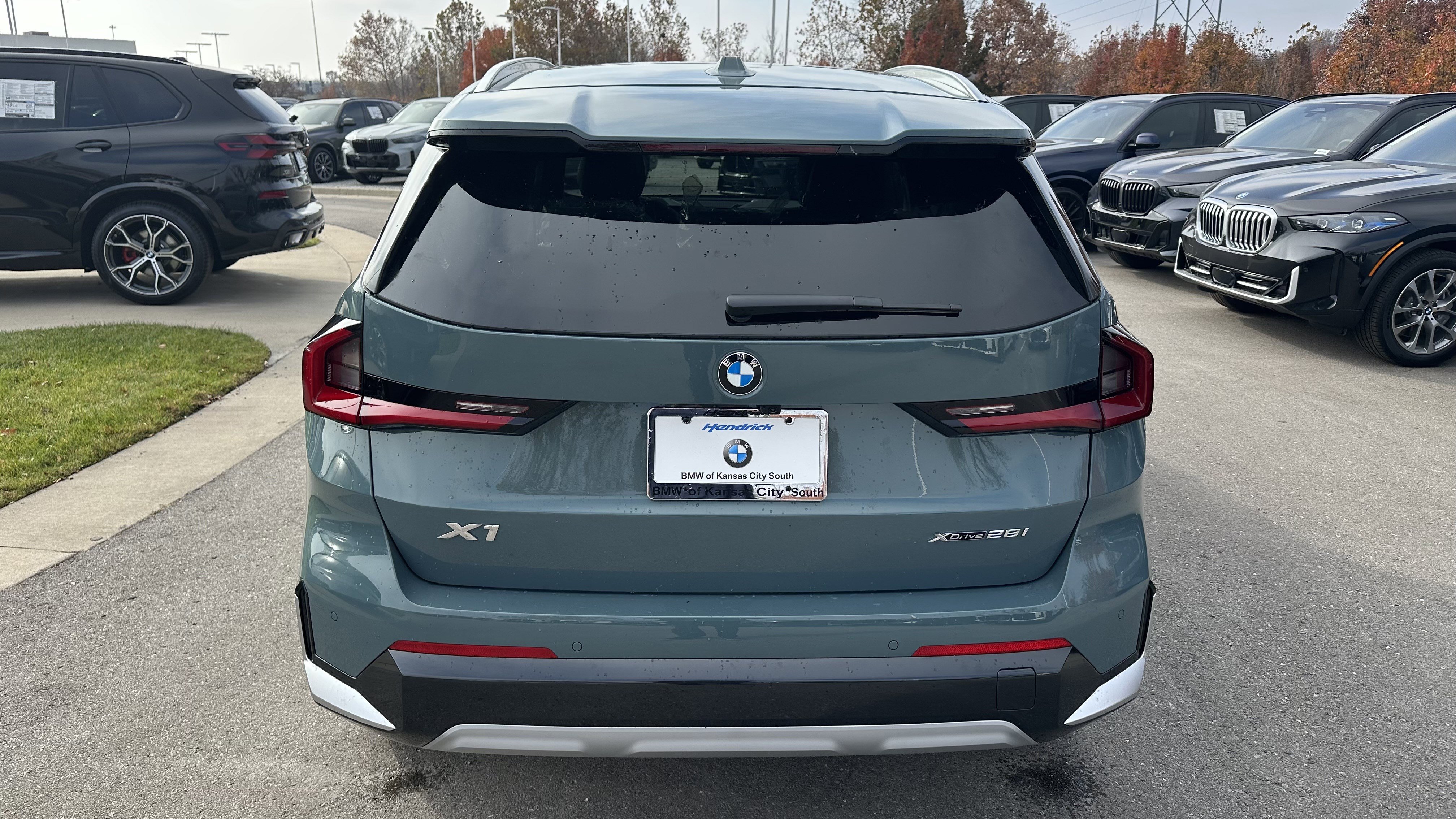 Used 2026 BMW X1 xDrive28i w/ Technology Package AWD/4WD image 9