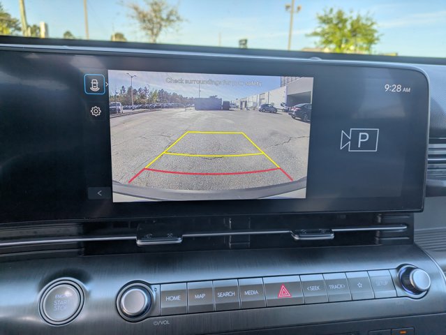 Used 2024 Hyundai Kona SEL image 13