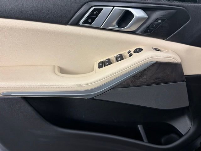 Used 2021 BMW X5 xDrive40i w/ Premium Package image 23