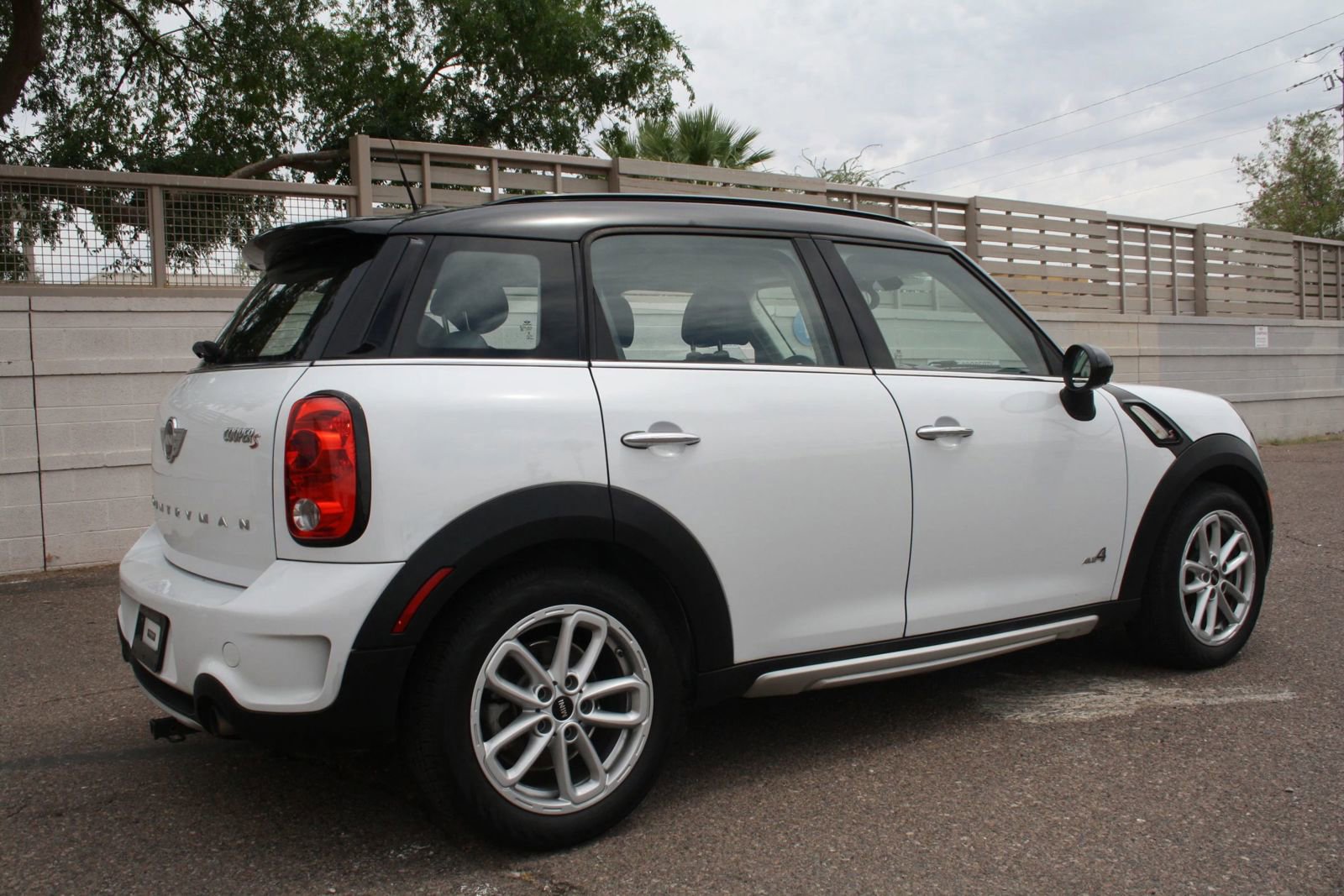 Used 2016 MINI Cooper Countryman S AWD/4WD image 3