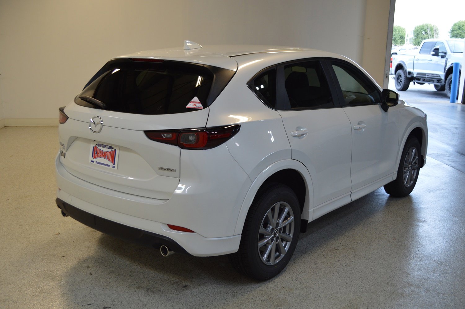 New 2025 MAZDA CX-5 AWD 2.5 S w/ Select Package image 3