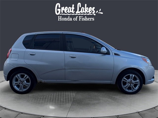 Used 2011 Chevrolet Aveo5 LT w/ Driver Convenience Package image 6