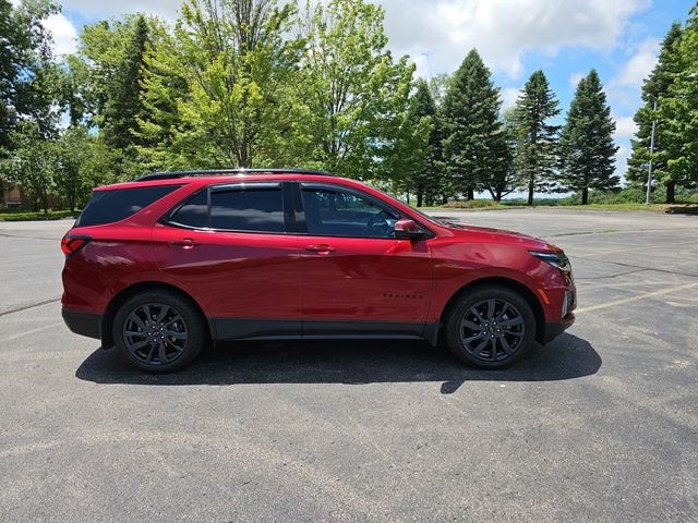 Used 2024 Chevrolet Equinox RS AWD/4WD image 7