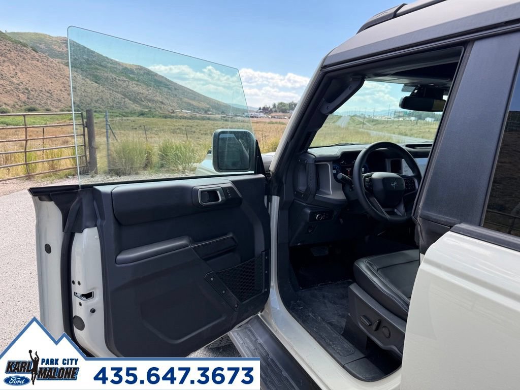 New 2026 Ford Bronco Outer Banks w/ Sasquatch Package AWD/4WD image 11