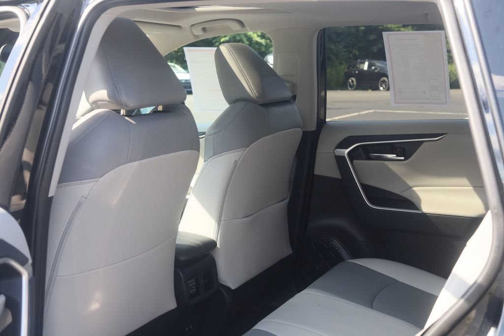 Certified 2019 Toyota RAV4 XLE Premium w/ Cold Weather Package AWD/4WD image 25