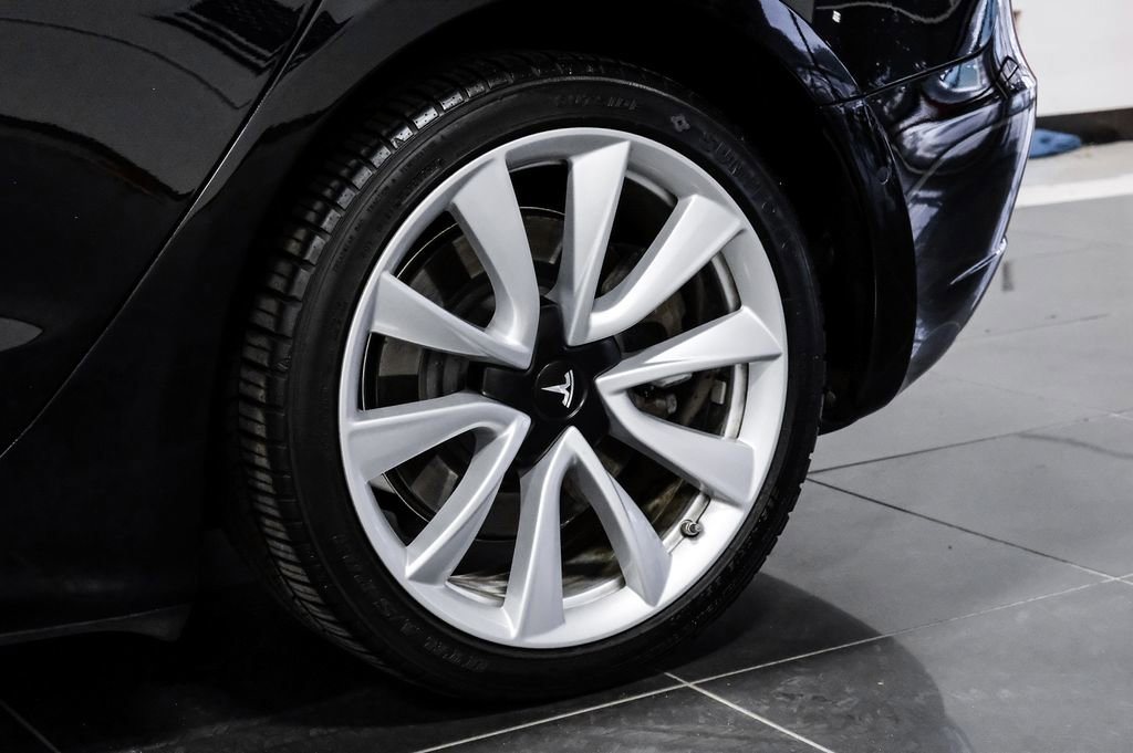 Used 2019 Tesla Model 3 Standard Range RWD image 57