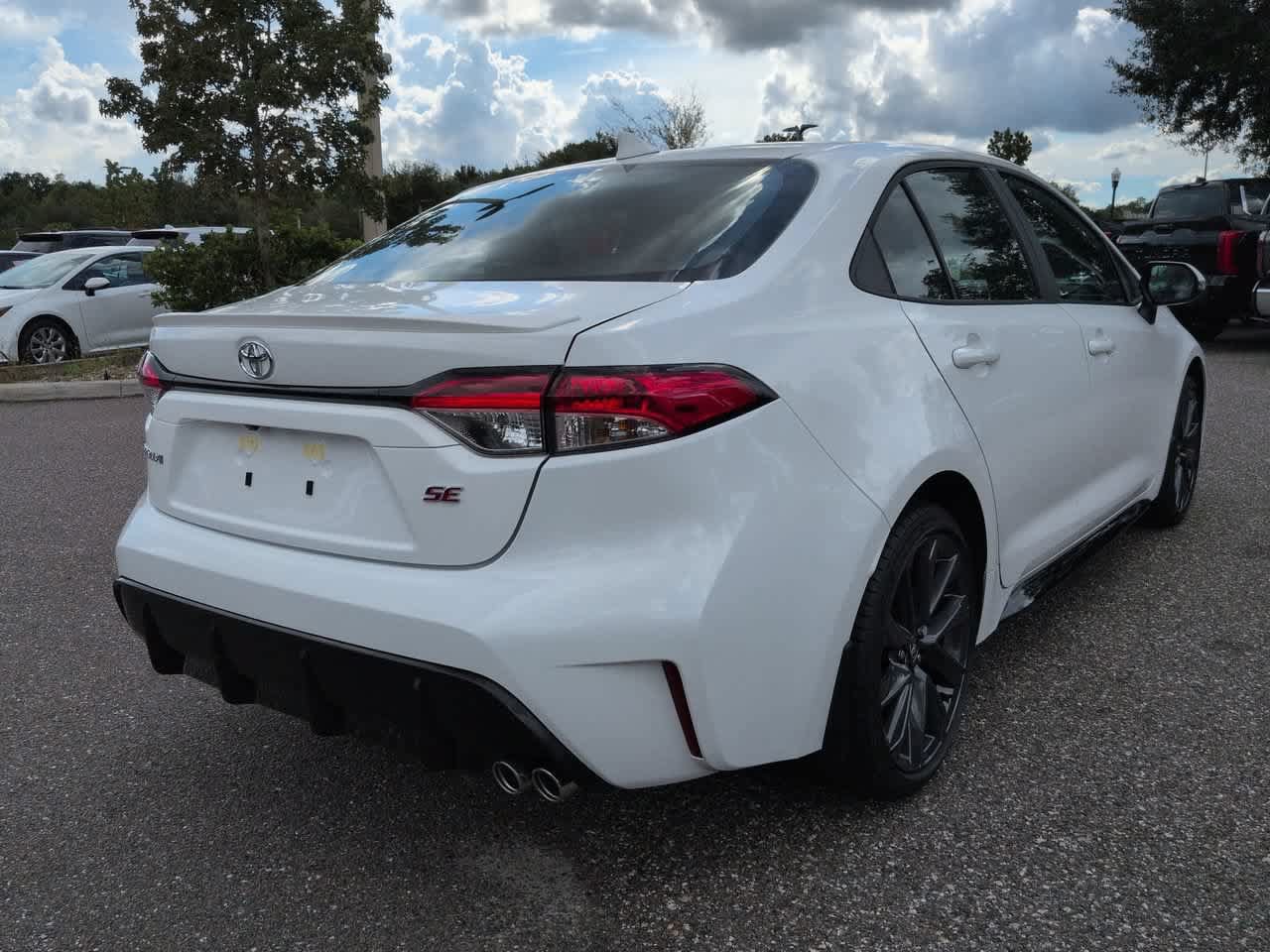New 2027 Toyota Corolla SE FWD image 6