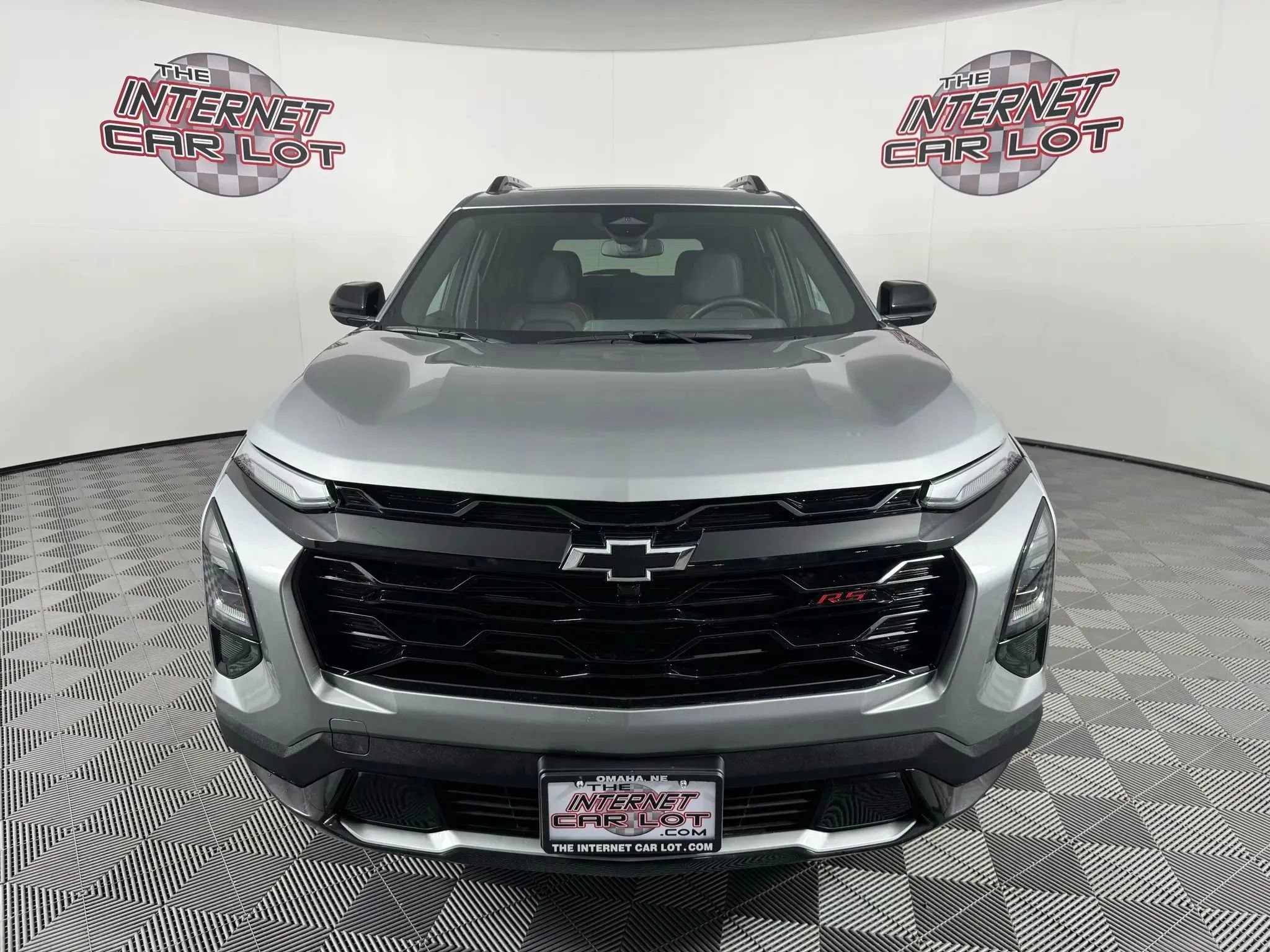 Used 2026 Chevrolet Equinox RS w/ Convenience Package III image 2