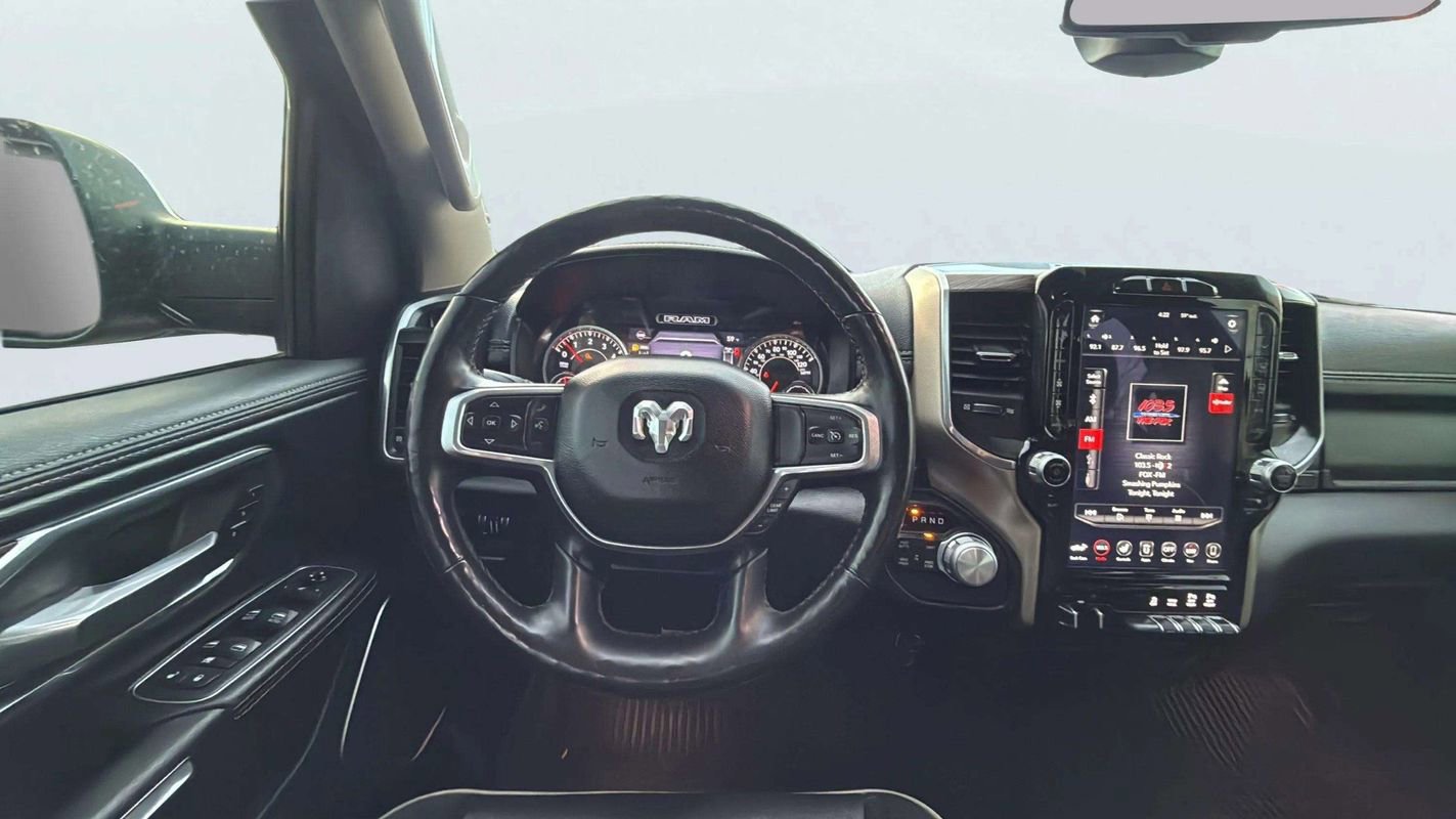 Used 2019 RAM 1500 Laramie image 12