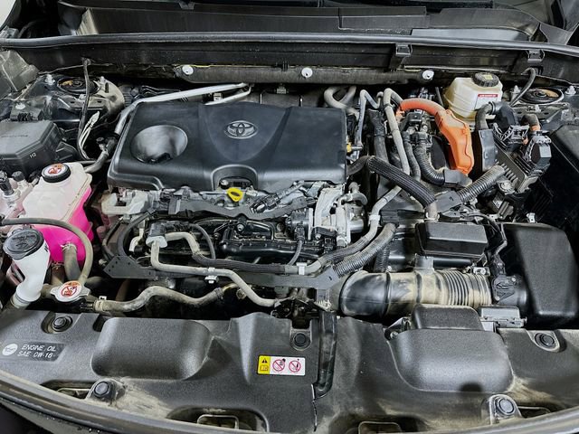 Used 2021 Toyota Venza LE image 28