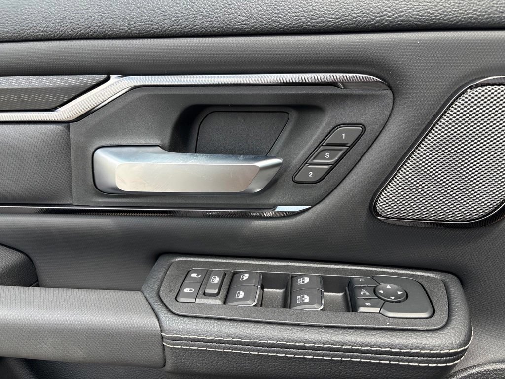 New 2026 RAM 1500 Rebel w/ Rebel Level 2 Equipment Group AWD/4WD image 21