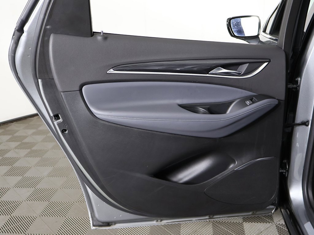 Used 2024 Buick Enclave Premium image 29