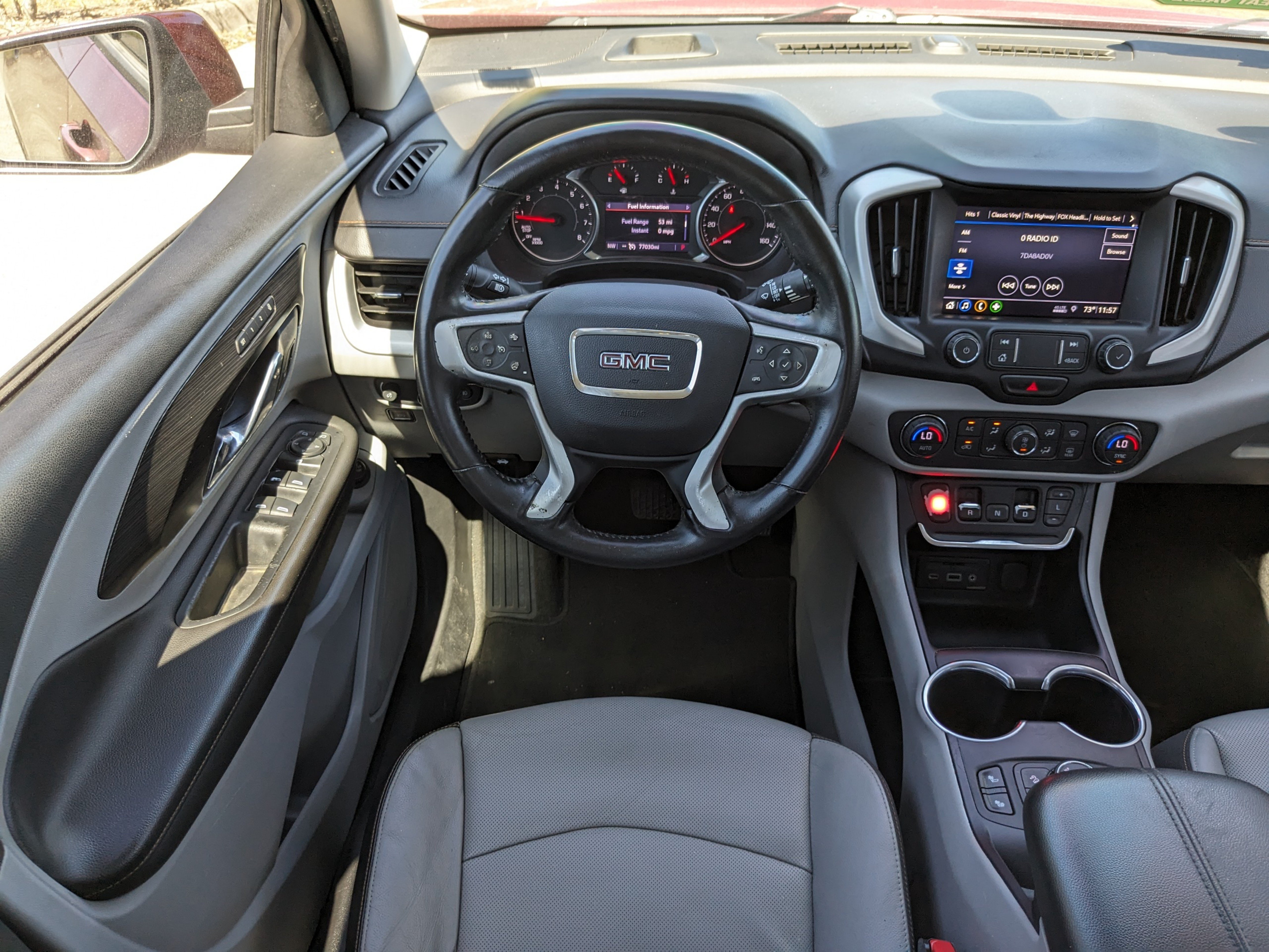 Used 2020 GMC Terrain SLT w/ Preferred Package FWD image 16