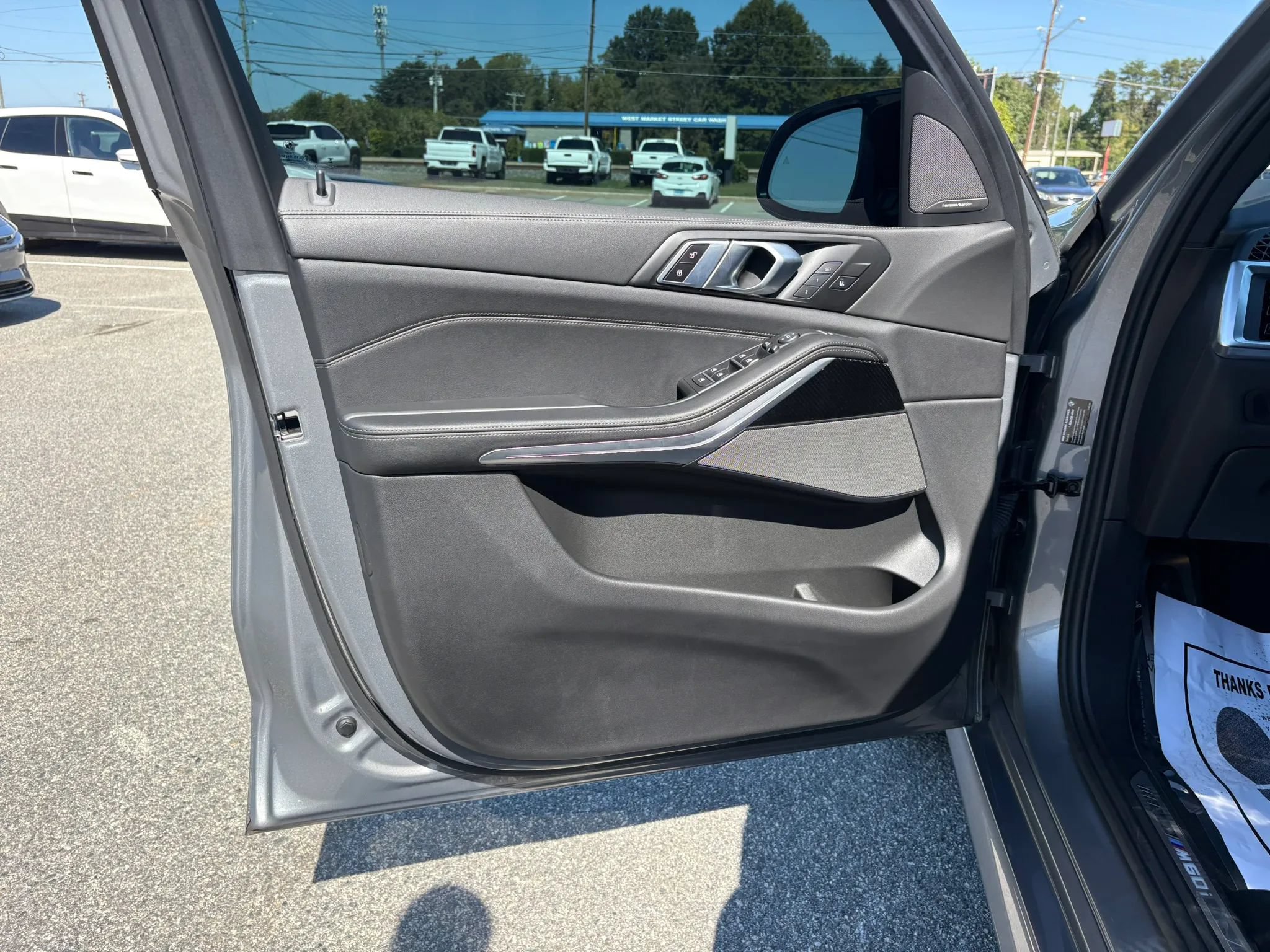 Used 2024 BMW X5 M60i w/ Climate Comfort Package AWD/4WD image 9