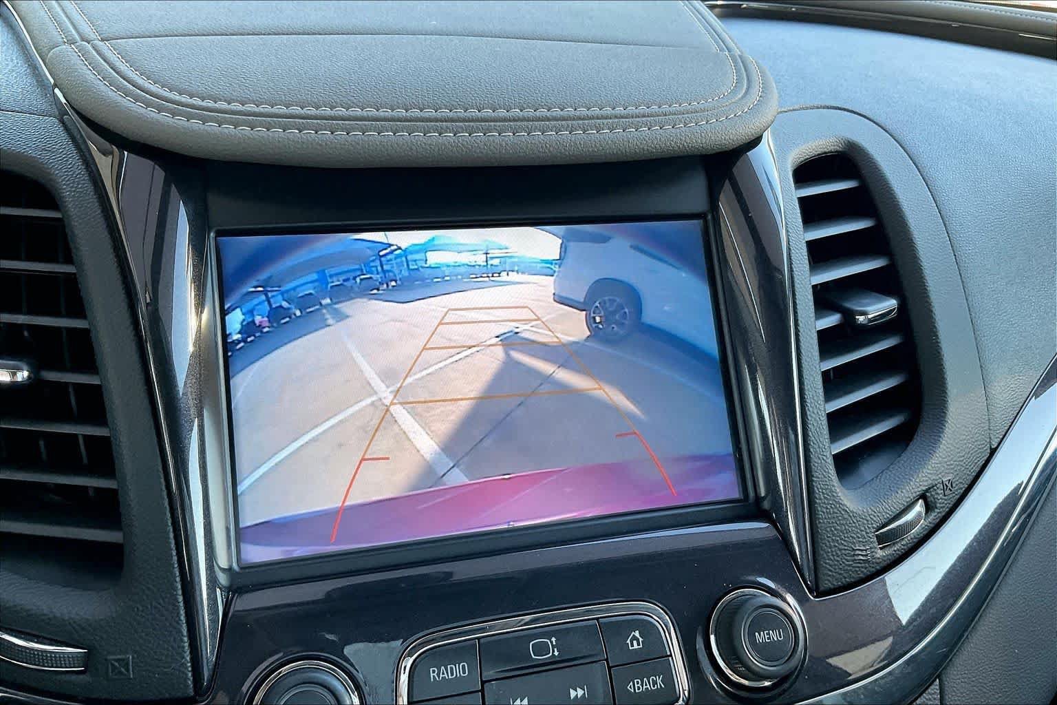 Used 2018 Chevrolet Impala LT w/ Sunroof and Spoiler Package FWD image 27