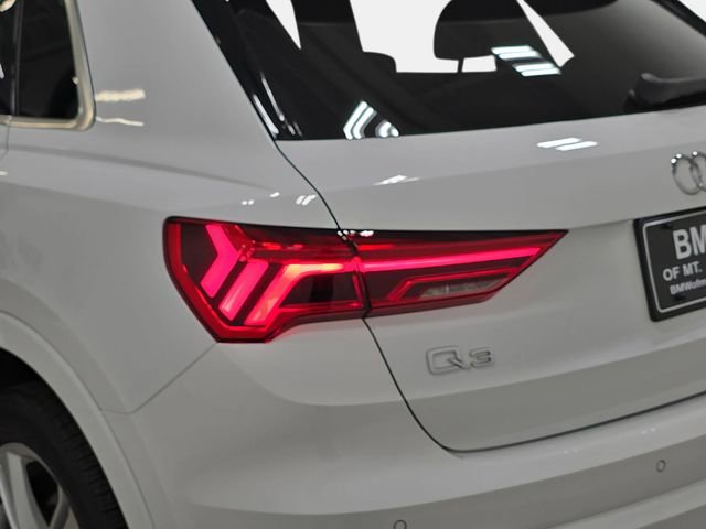 Used 2022 Audi Q3 2.0T Premium w/ Convenience Package AWD/4WD image 34