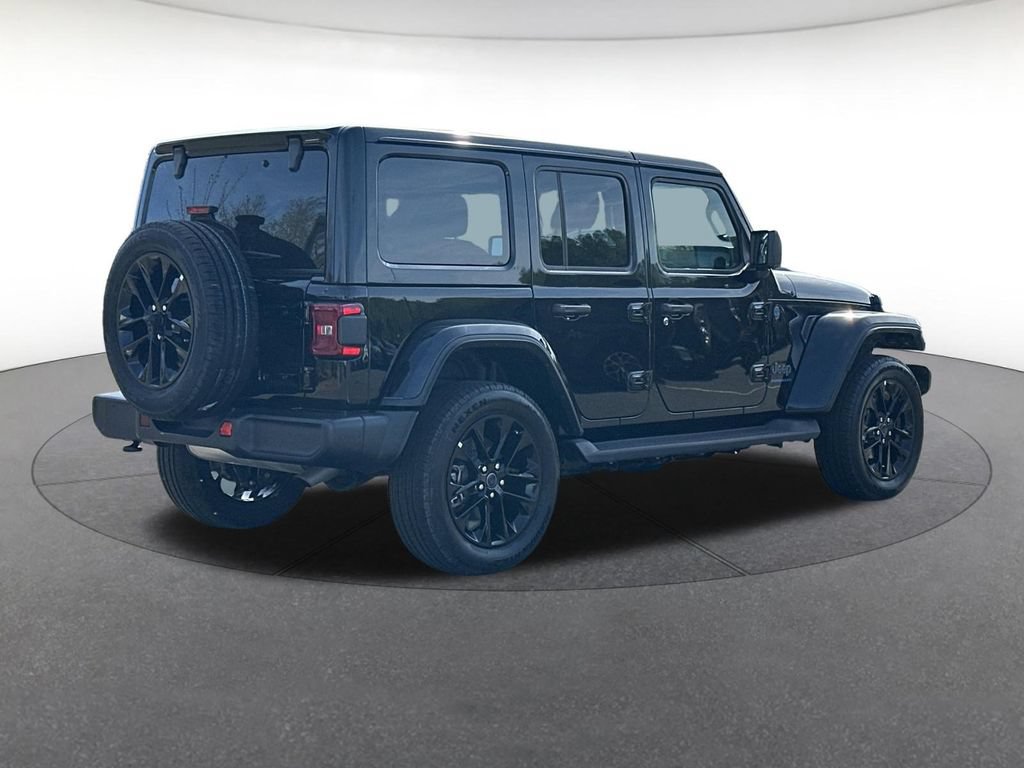 Certified 2025 Jeep Wrangler Unlimited Sahara AWD/4WD image 6