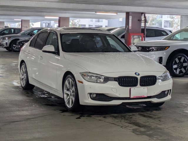 Used 2015 BMW 320i Sedan image 3