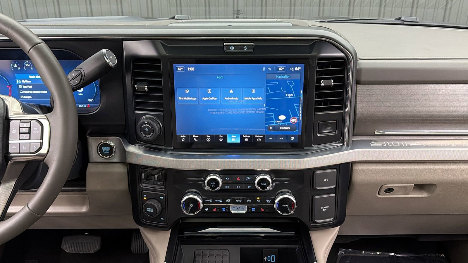 Used 2026 Ford F450 Platinum w/ Platinum Plus Package image 31