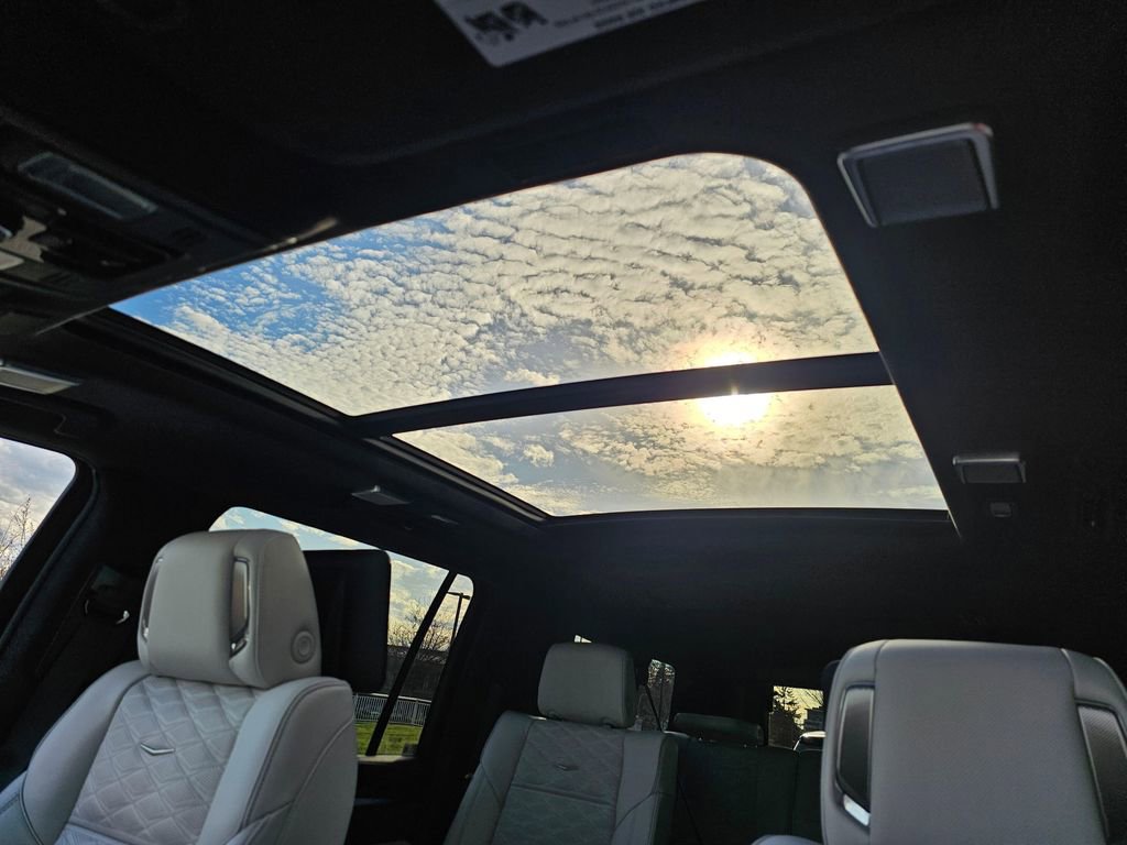 New 2026 Cadillac Escalade ESV Platinum Sport image 23