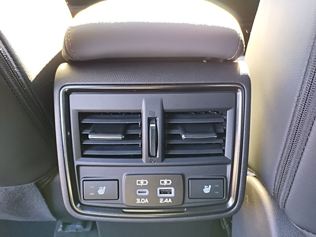 Used 2026 Subaru Forester Touring AWD/4WD image 50