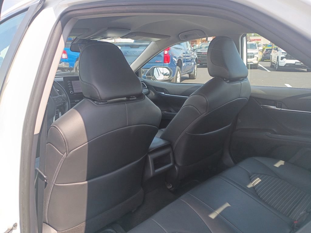 Used 2021 Toyota Camry SE FWD image 10