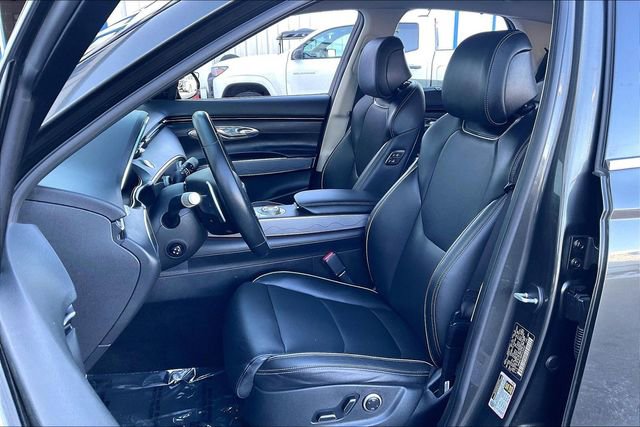 Certified 2023 Genesis GV70 2.5T Advanced w/ Advanced Package image 24