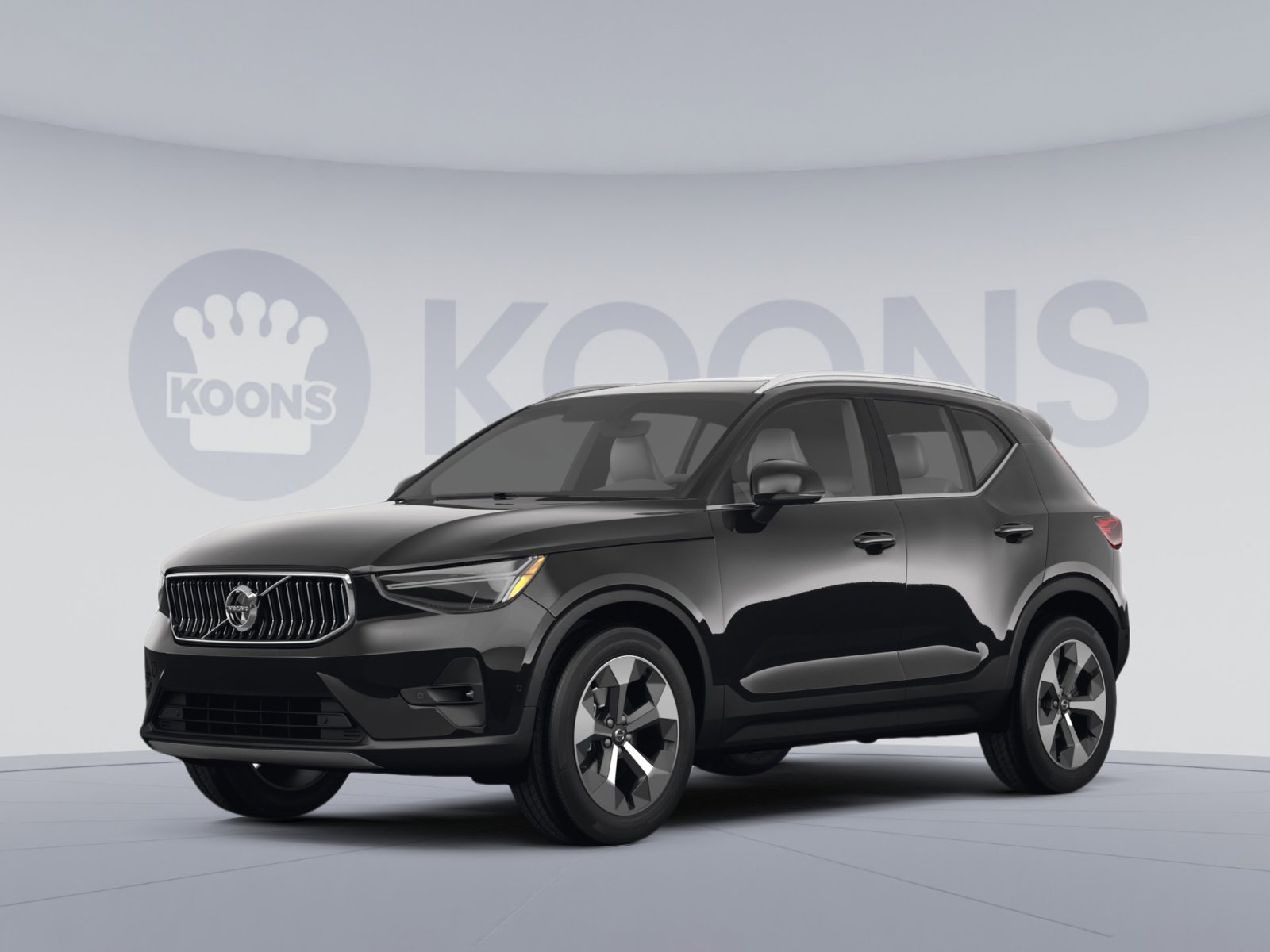 Used 2023 Volvo XC40 B5 Plus w/ Climate Package