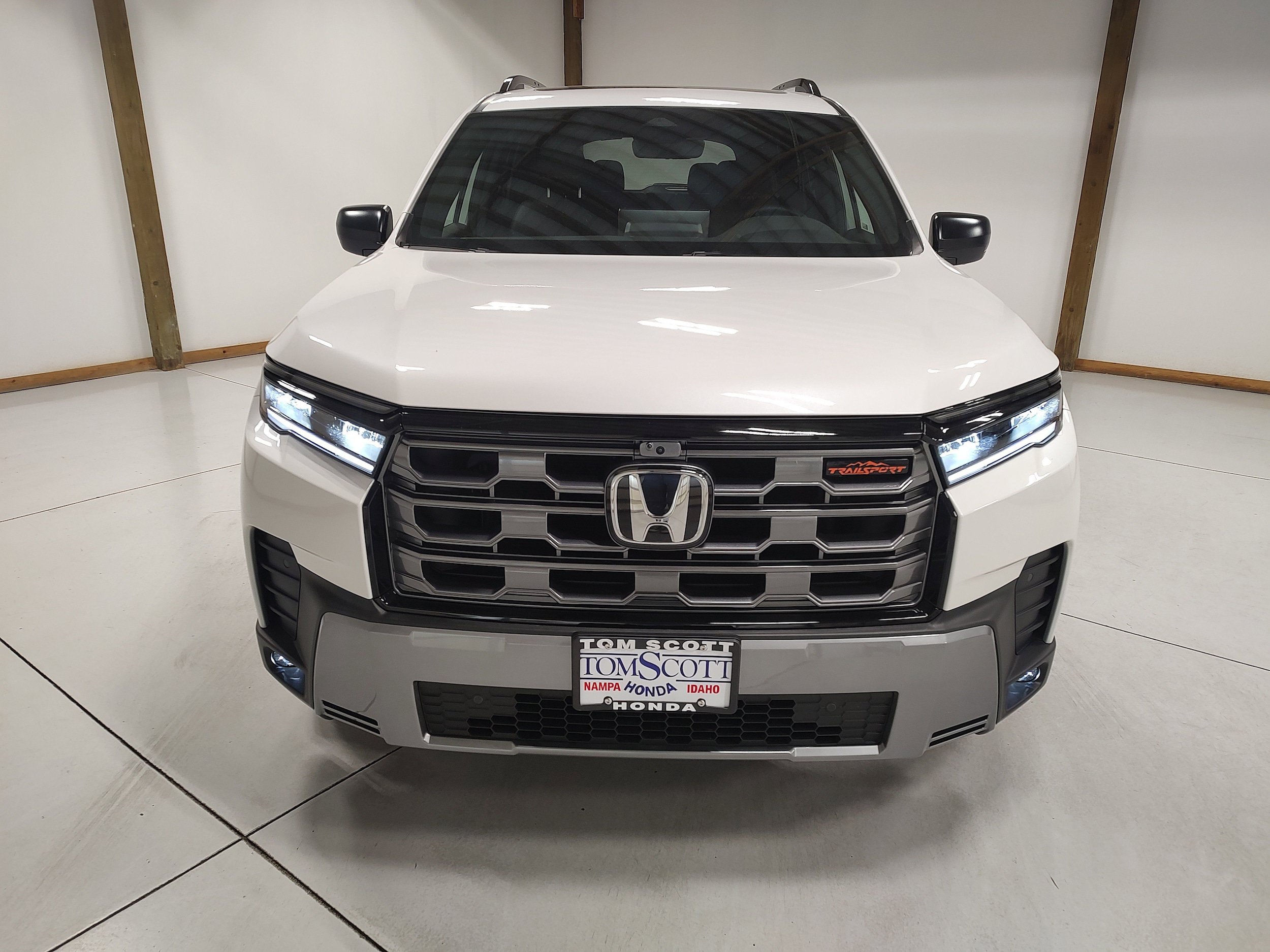 New 2026 Honda Pilot TrailSport image 3