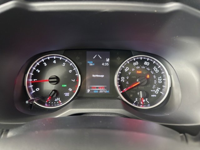 Used 2022 Toyota RAV4 XLE Premium image 17