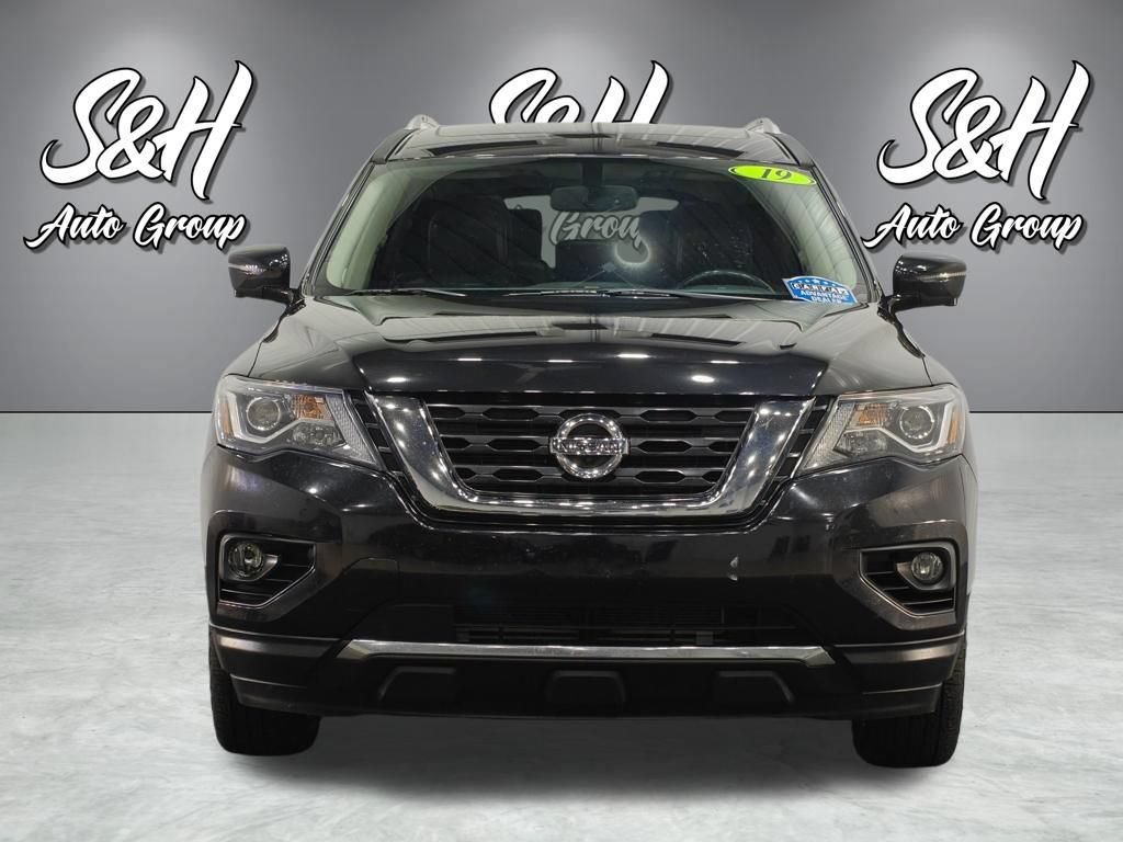 Used 2019 Nissan Pathfinder Platinum AWD/4WD image 20