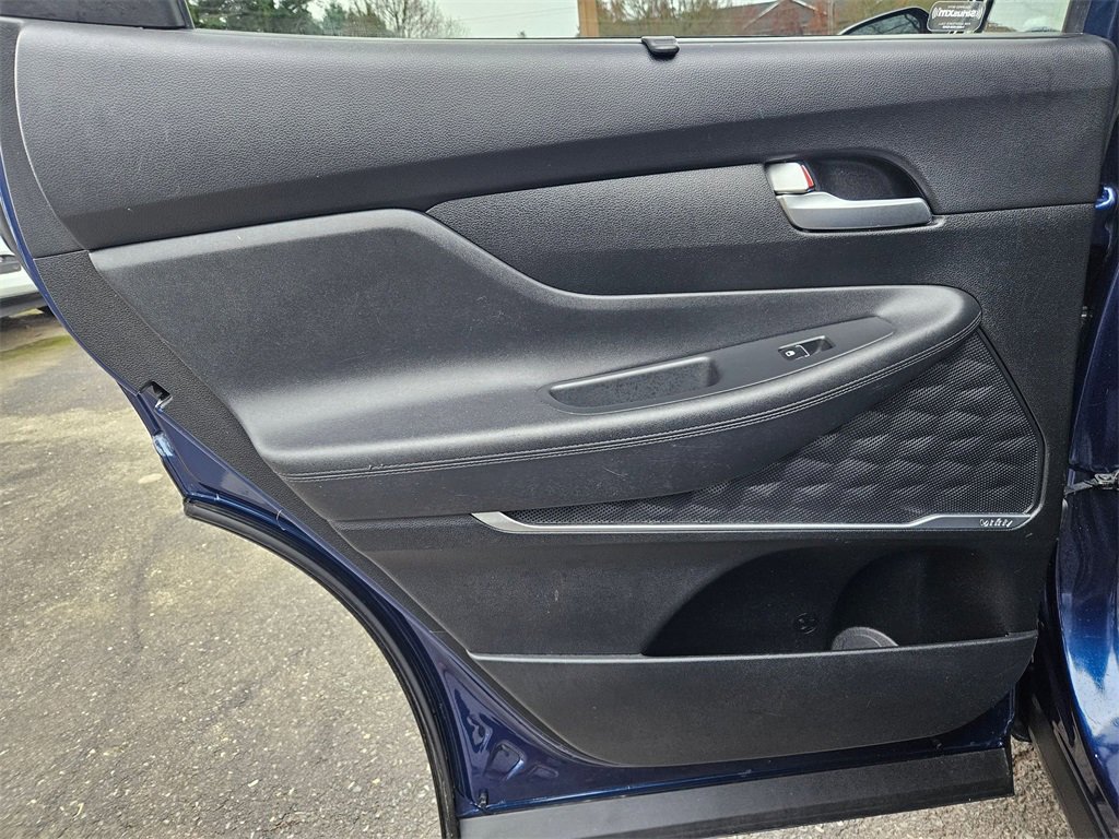 Used 2020 Hyundai Santa Fe SEL w/ Convenience Package image 14