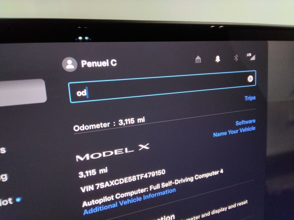 Used 2026 Tesla Model X image 19