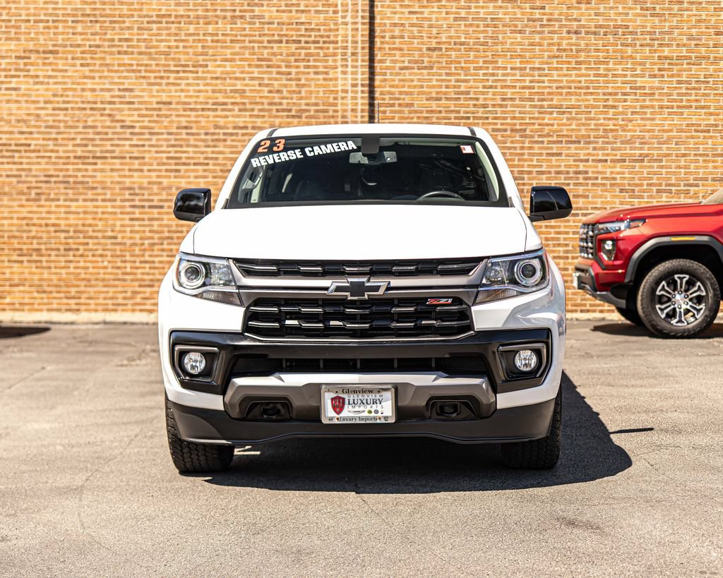 Used 2022 Chevrolet Colorado Z71 AWD/4WD image 2
