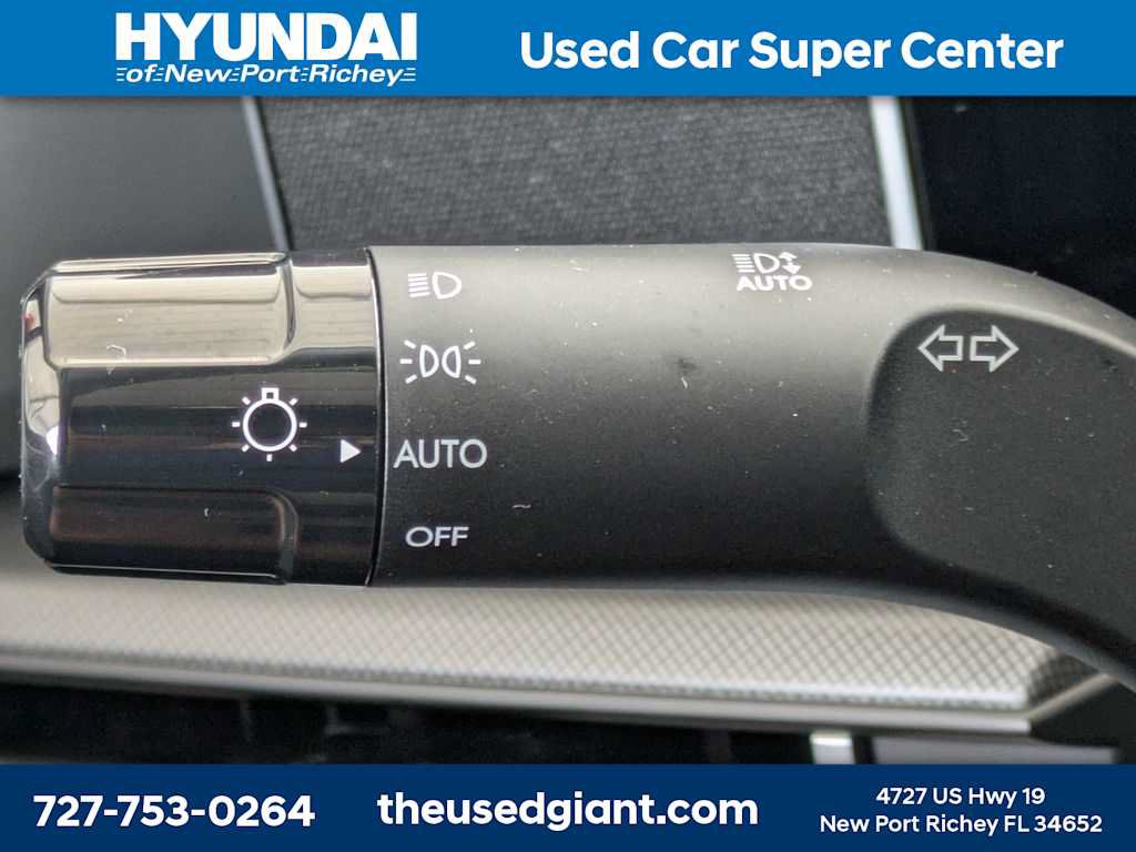 Used 2026 Hyundai Santa Fe SEL FWD image 38