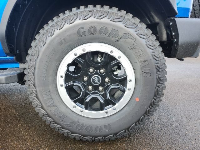 New 2024 Ford Bronco Outer Banks w/ Sasquatch Package AWD/4WD image 6