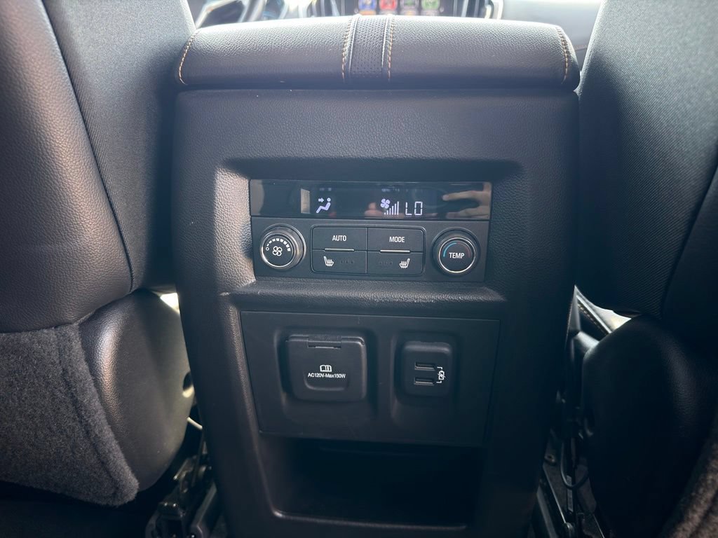 Used 2019 Chevrolet Traverse Premier AWD/4WD image 9