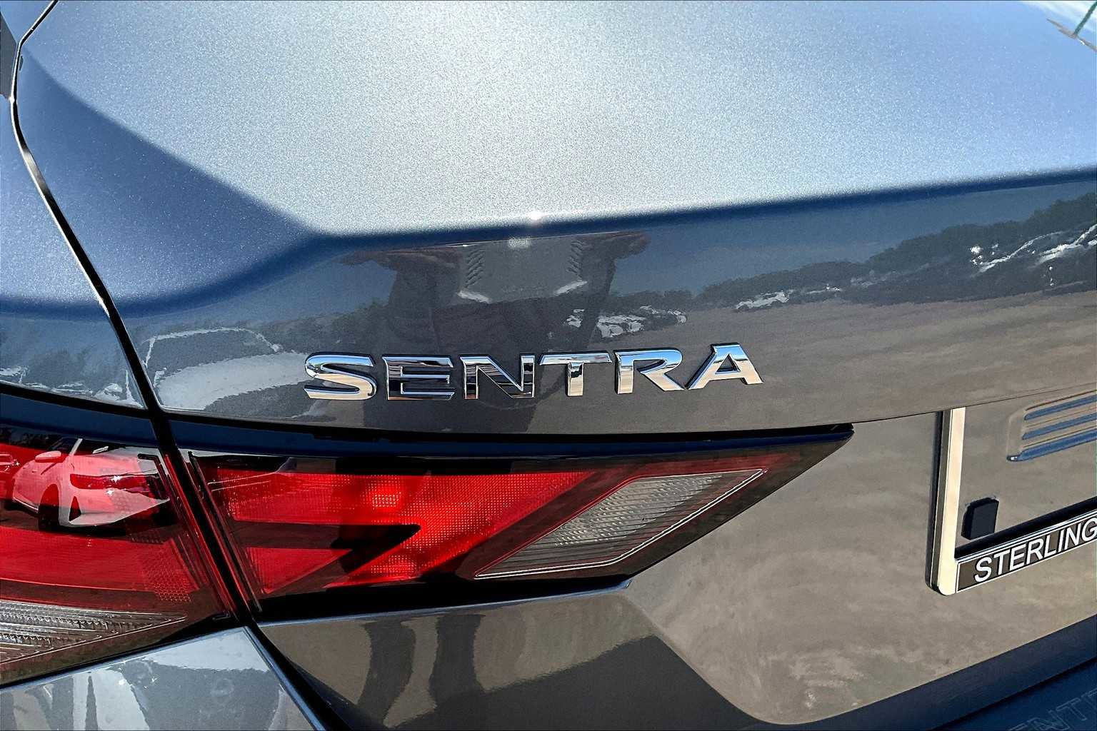Used 2025 Nissan Sentra SV w/ All-Weather Package FWD image 8