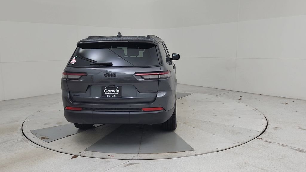 New 2025 Jeep Grand Cherokee L Limited image 13
