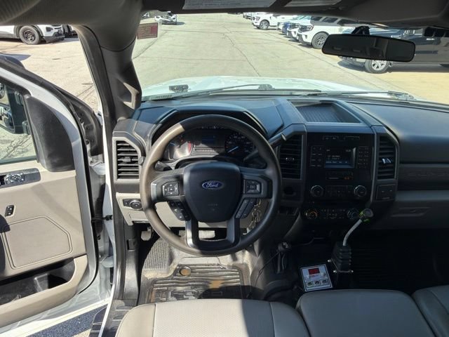 Used 2018 Ford F550 4x4 SuperCab Super Duty image 18