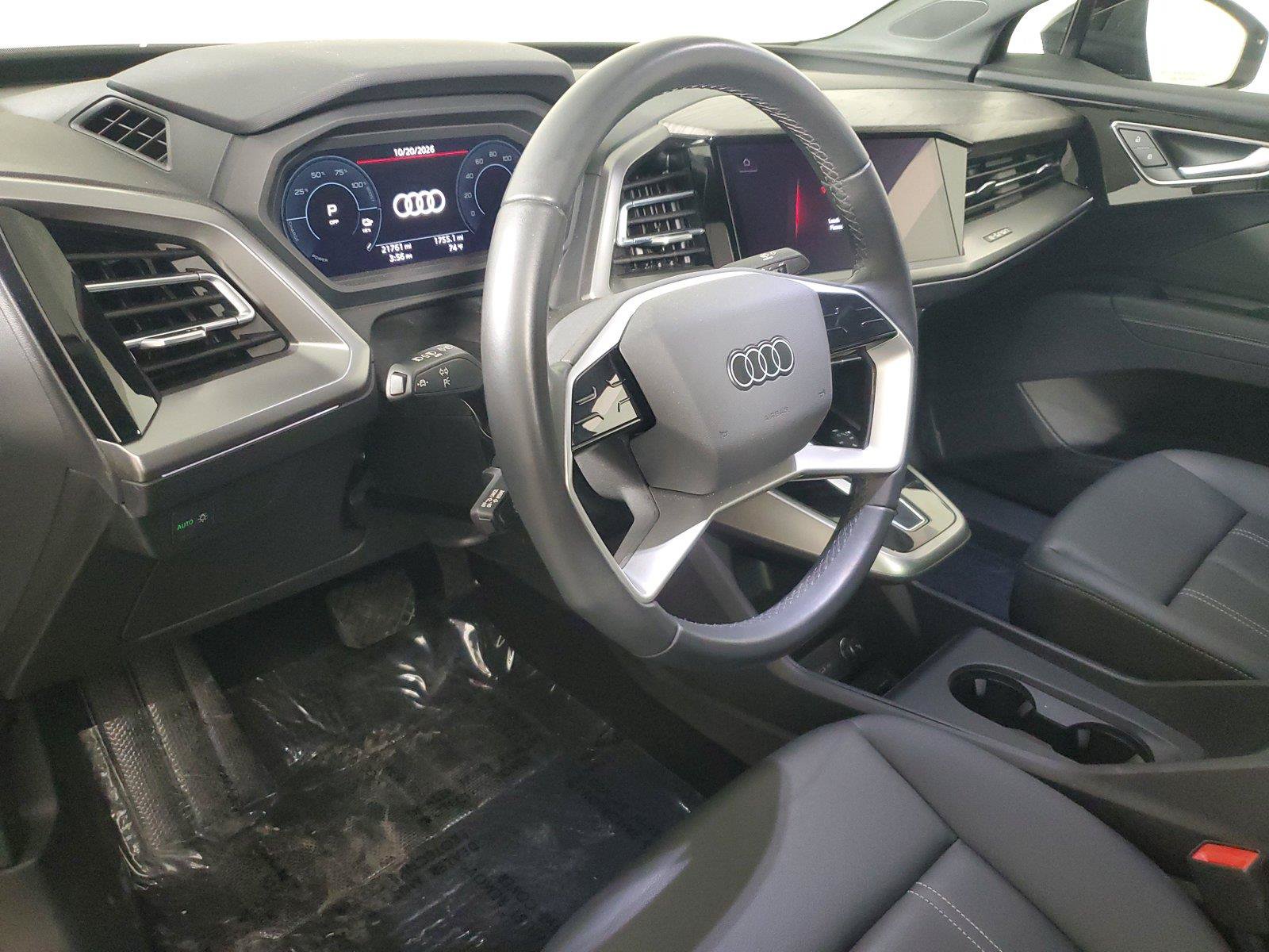 Used 2023 Audi Q4 e-tron Premium w/ Convenience Package AWD/4WD image 22