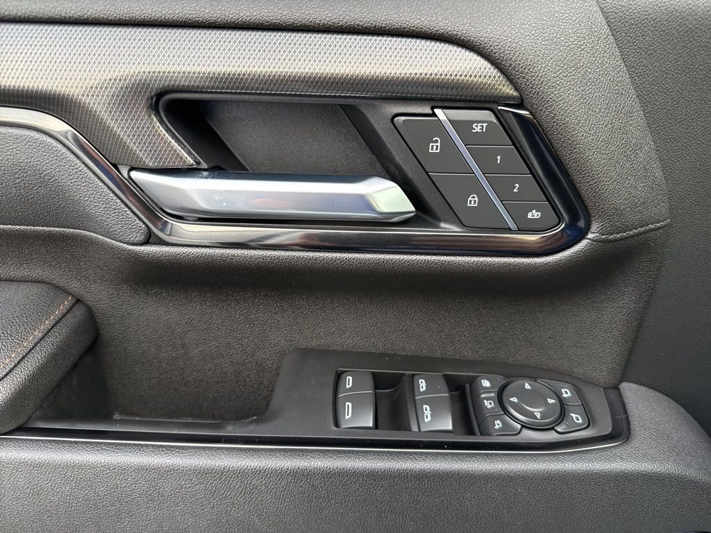 Certified 2025 GMC Sierra 3500 AT4 w/ AT4 Premium Plus Package image 21