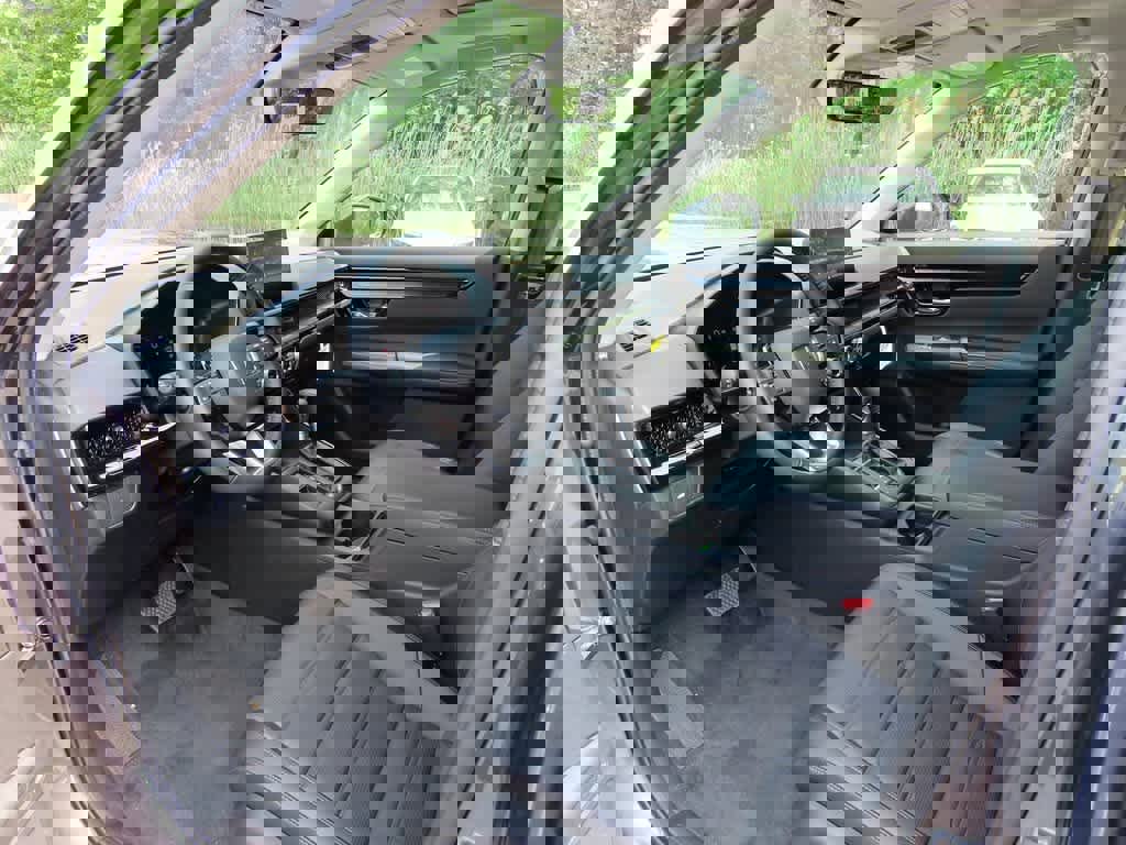 New 2026 Honda CR-V EX-L image 2