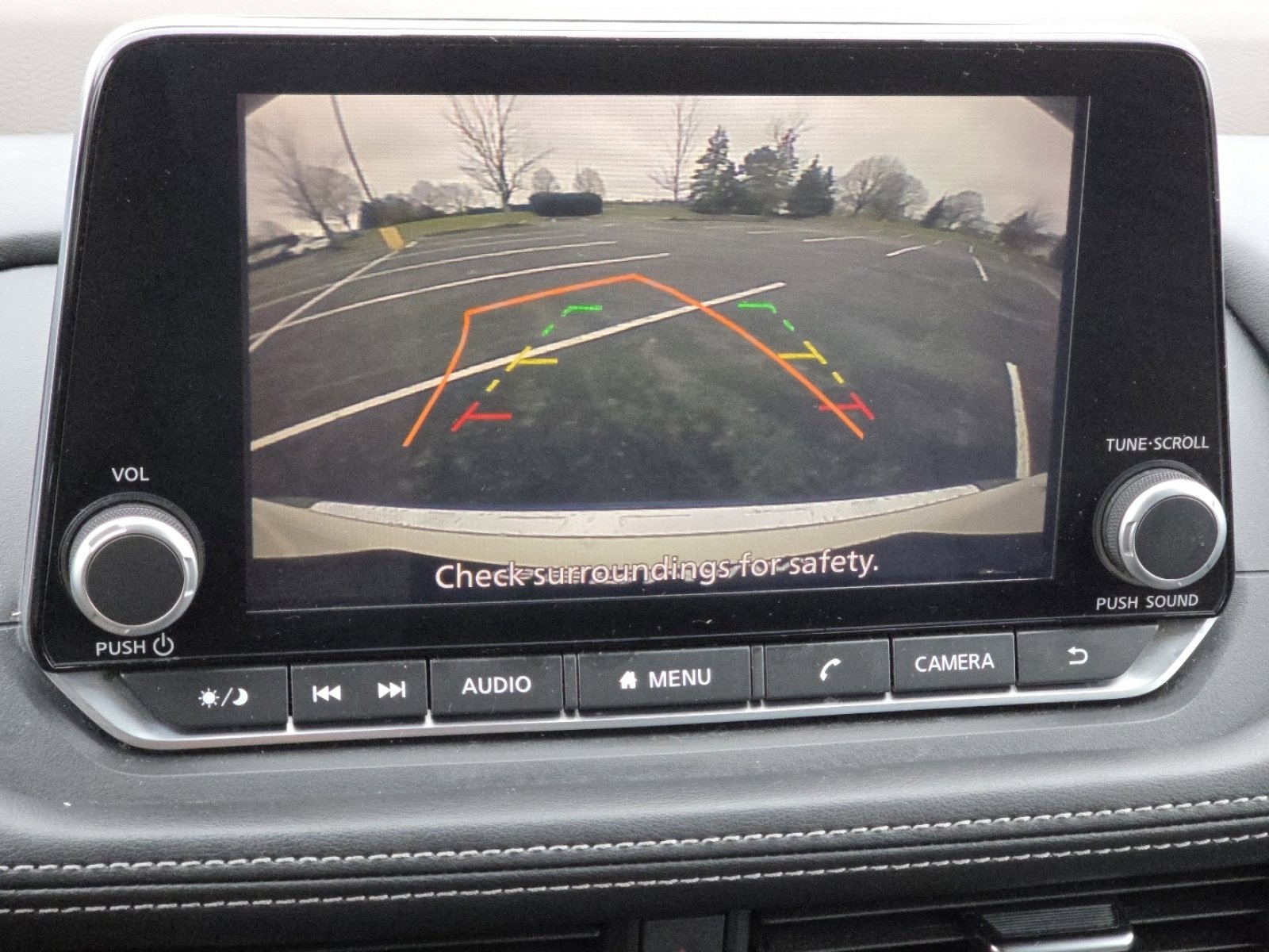 Used 2023 Nissan Rogue SV AWD/4WD image 7